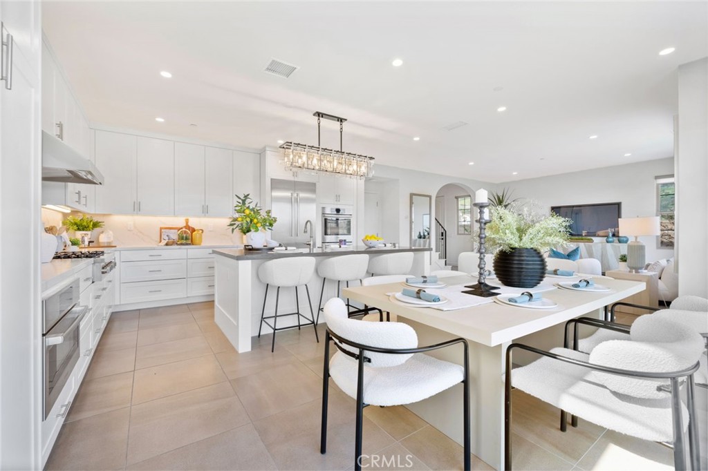 200 Cantubury
