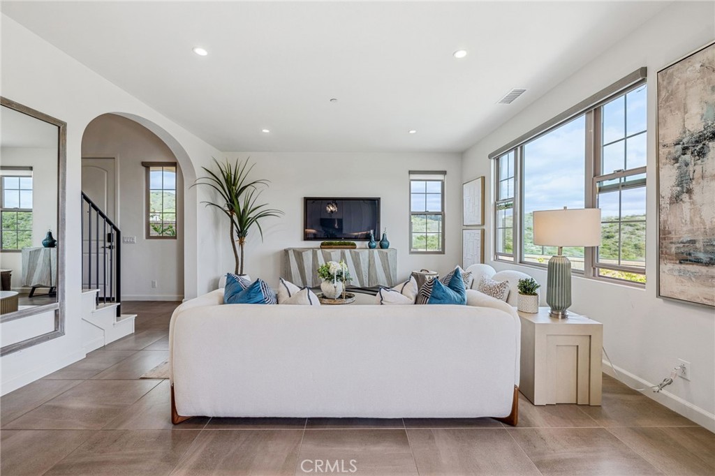 200 Cantubury