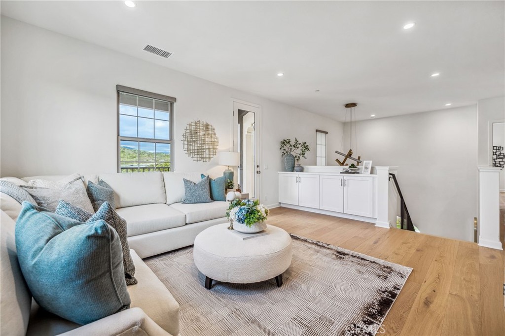 200 Cantubury