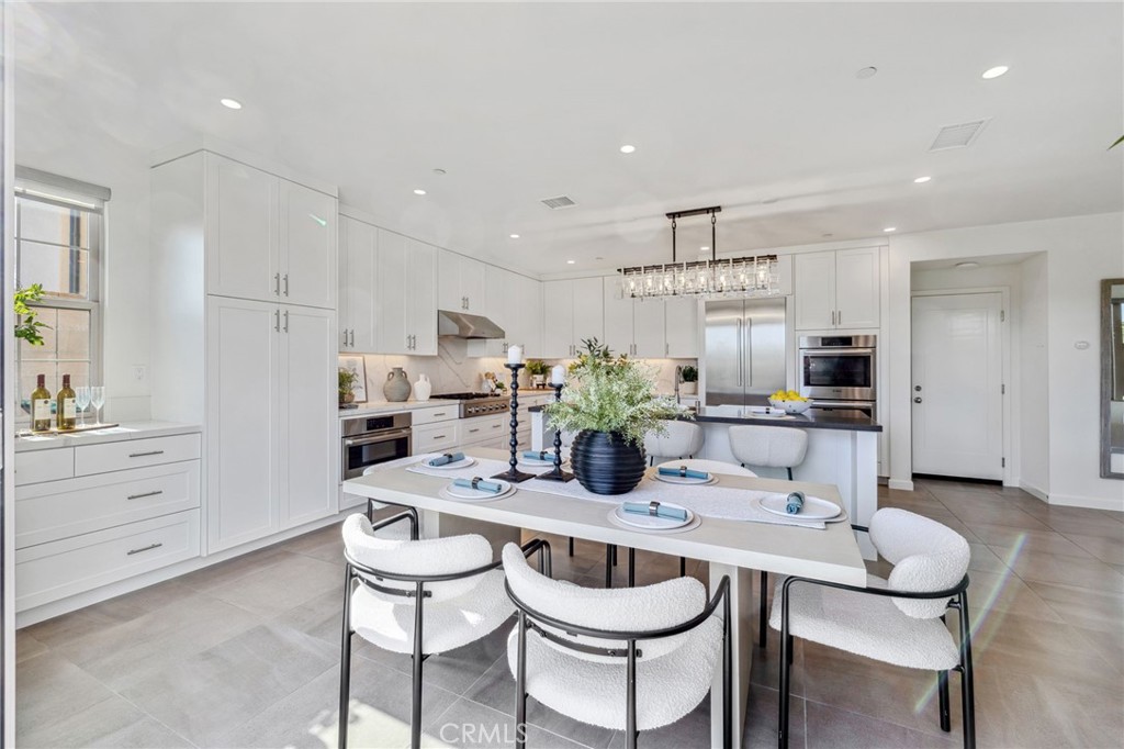 200 Cantubury