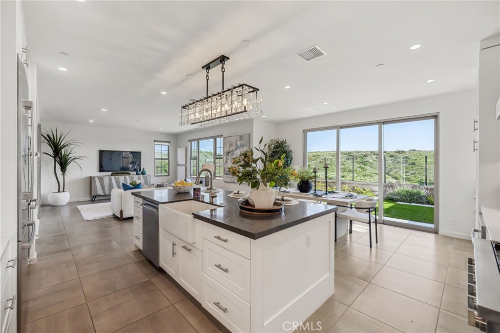 200 Cantubury