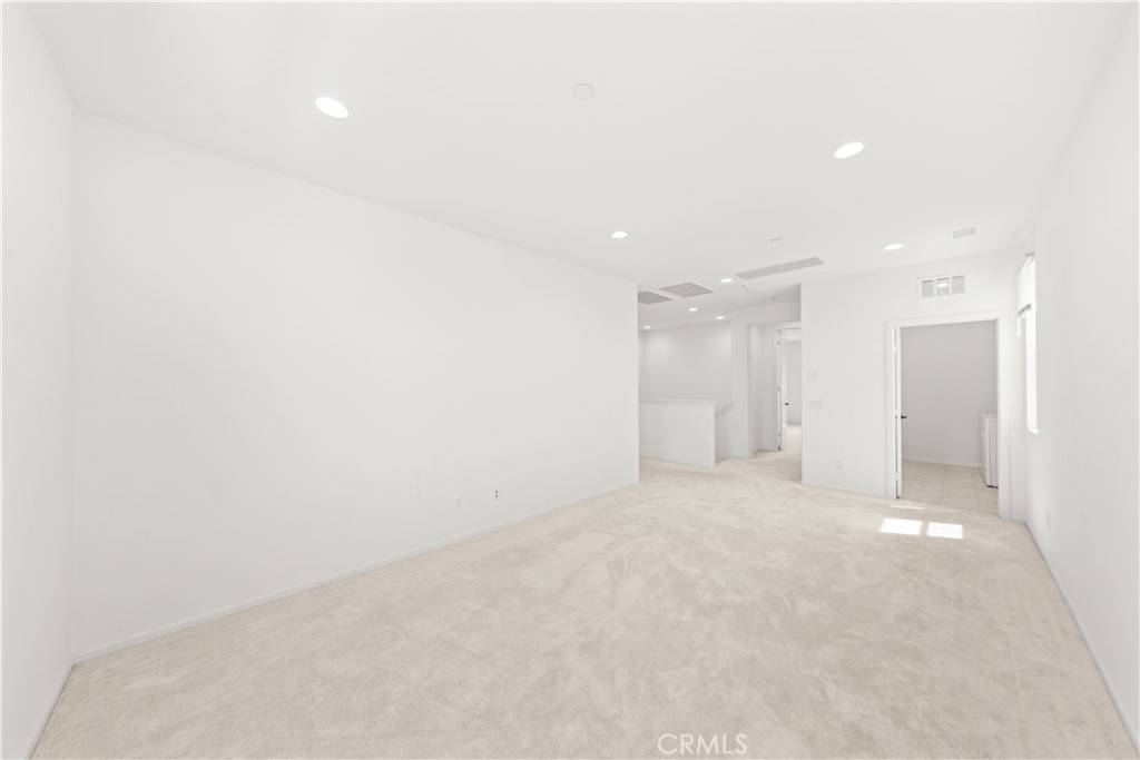 3210 E Rutherford Drive