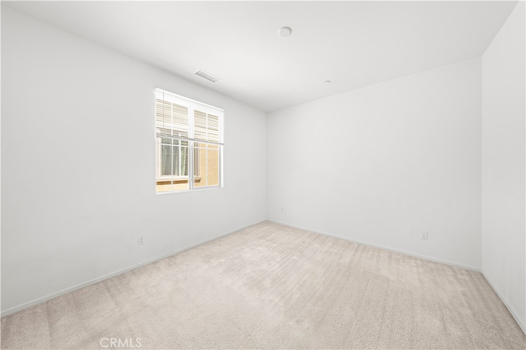 3210 E Rutherford Drive