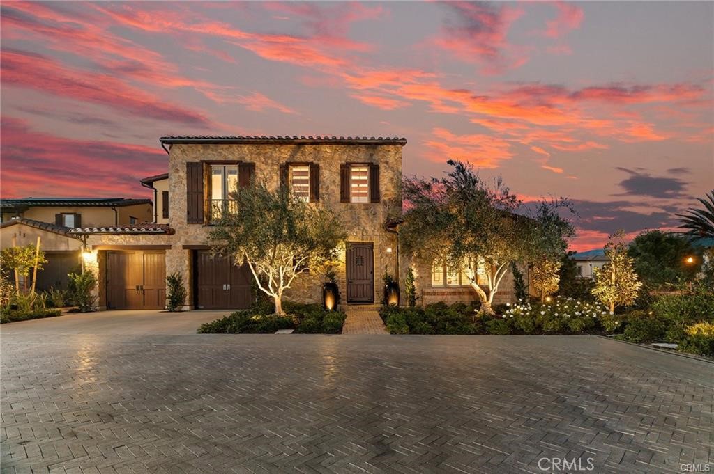 77 Sunset Cove