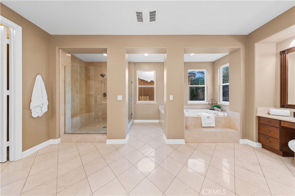 27684 Manor Hill Road