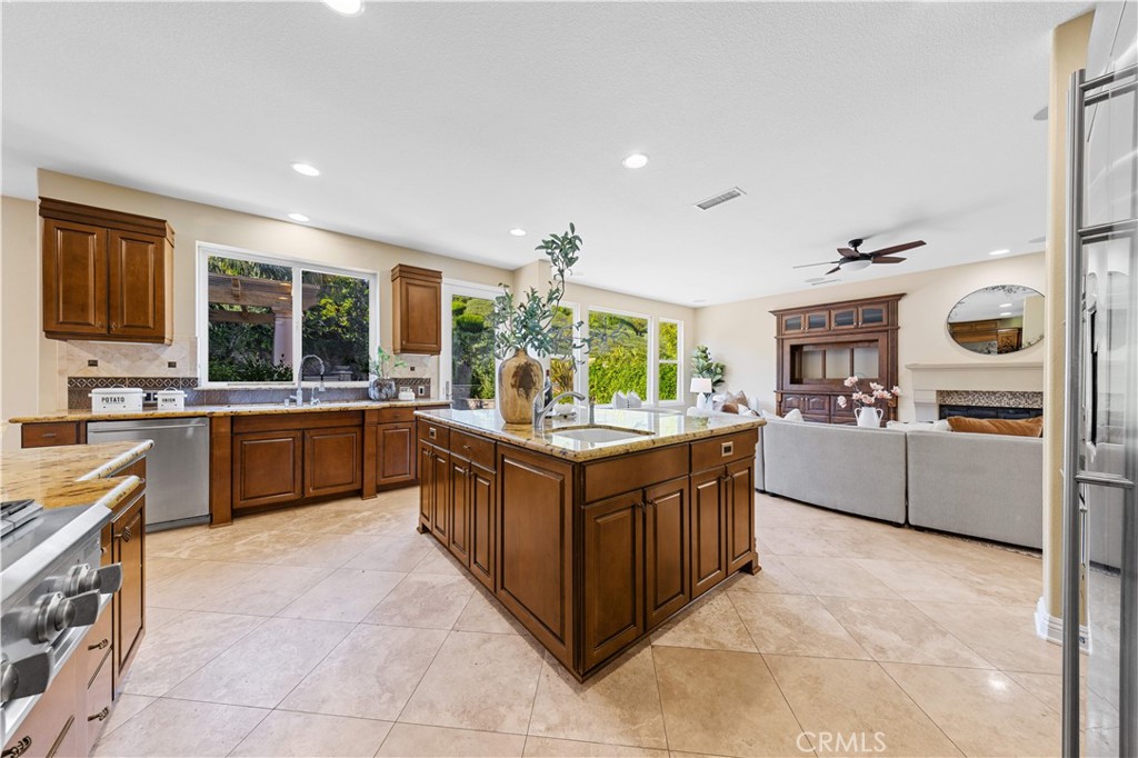 27684 Manor Hill Road