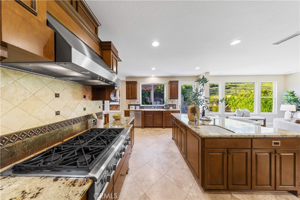 27684 Manor Hill Road