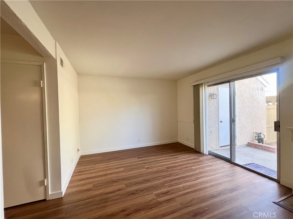 11 Woodfern 102
