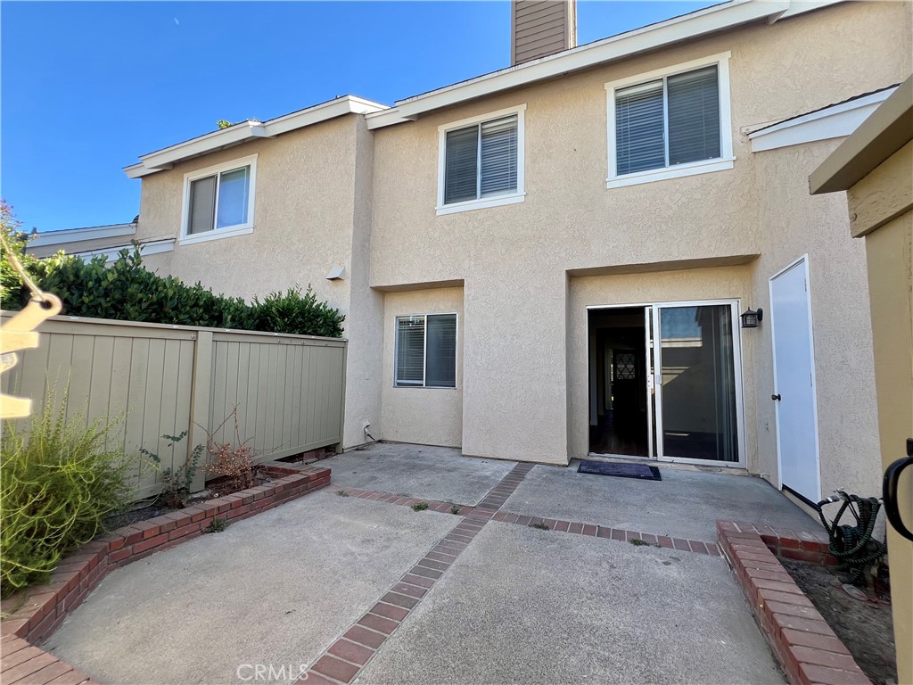 11 Woodfern 102