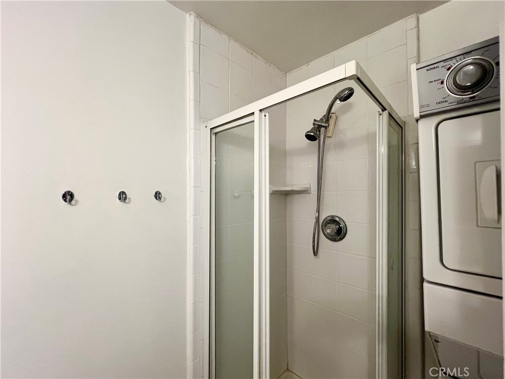 11 Woodfern 102