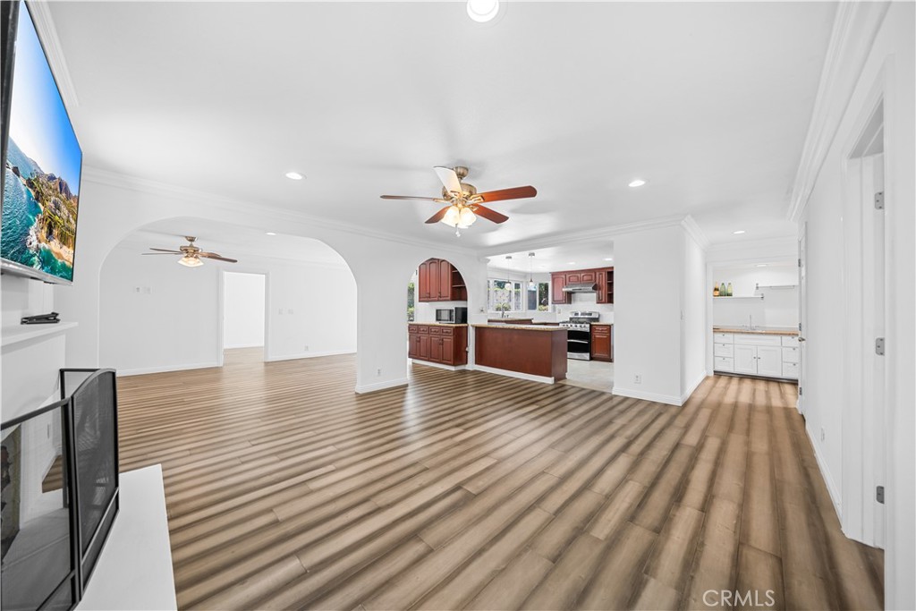 24311 Peacock St
