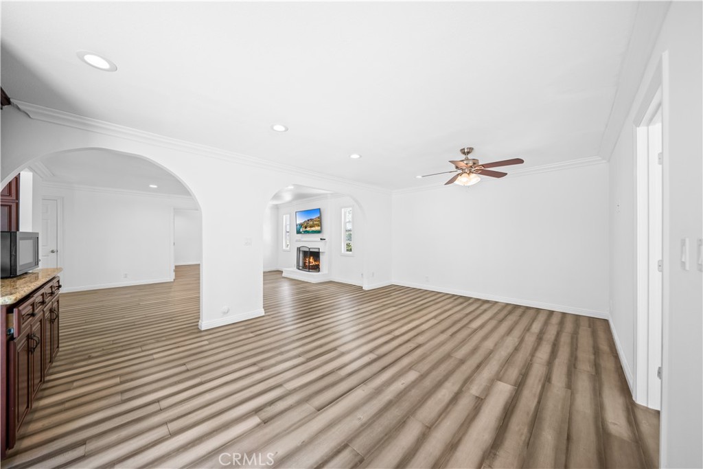 24311 Peacock St