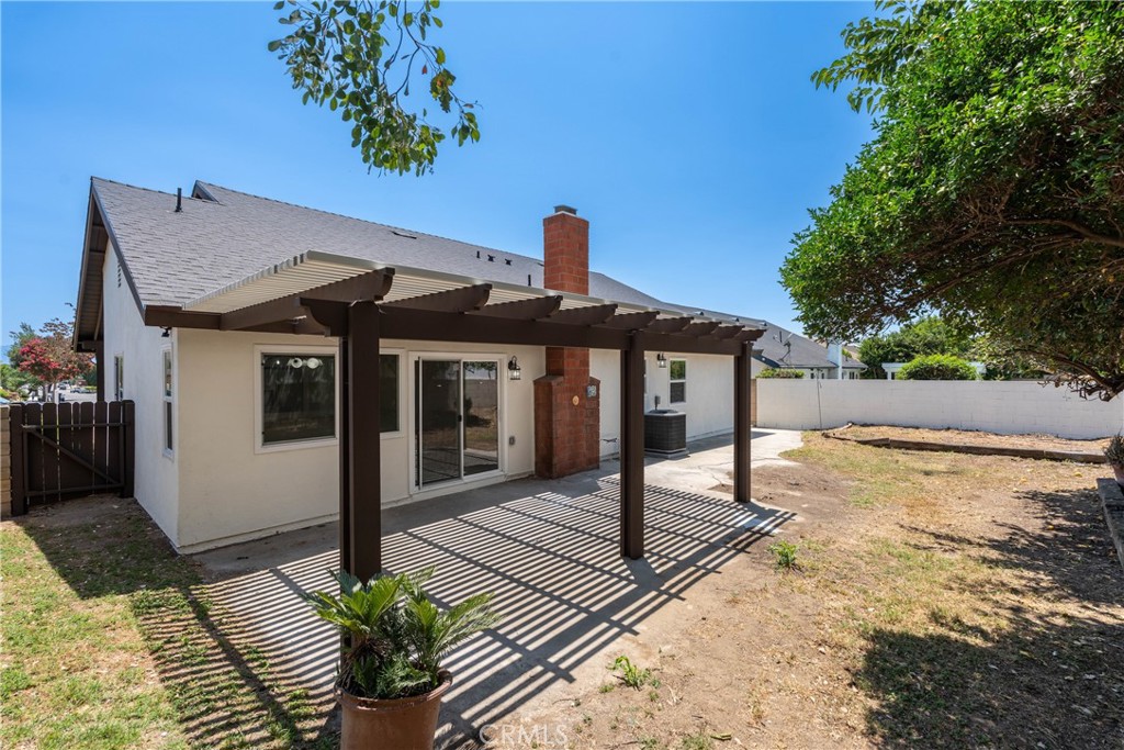 1187 E Deerfield Street