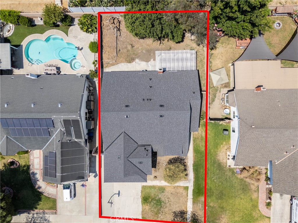 1187 E Deerfield Street