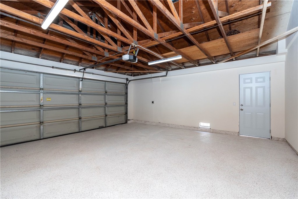 1187 E Deerfield Street