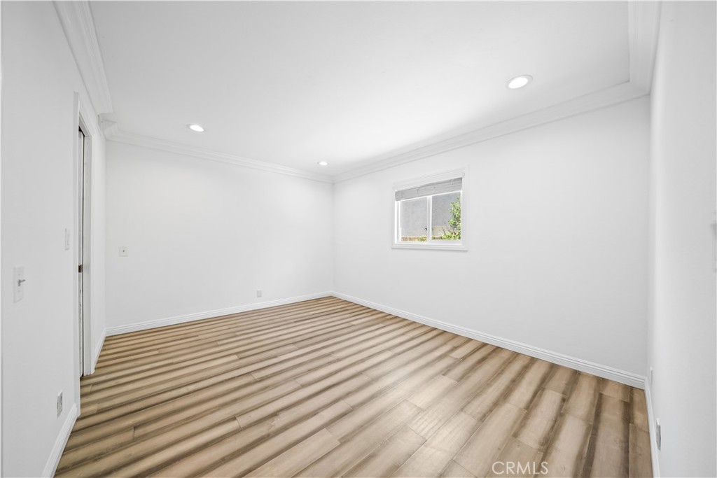 24311 Peacock St