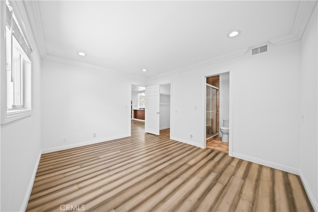 24311 Peacock St