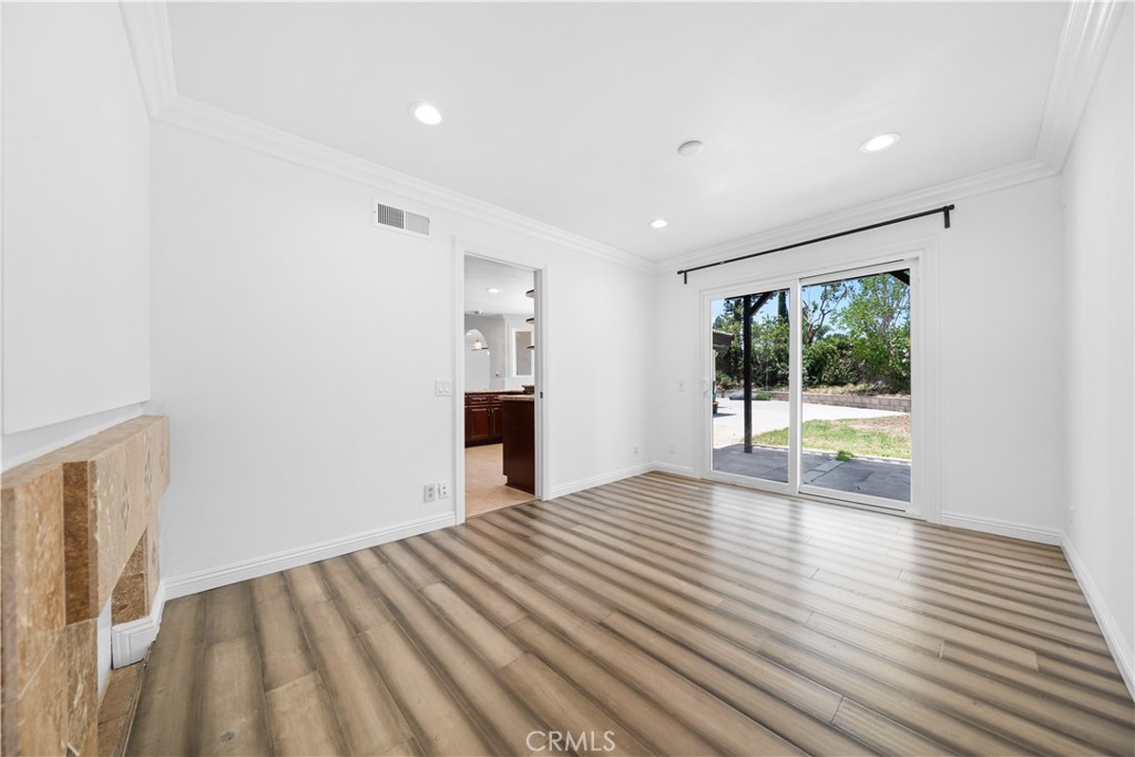 24311 Peacock St