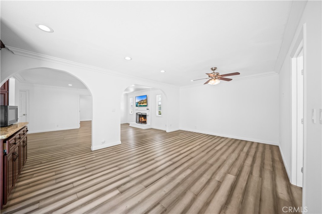 24311 Peacock St