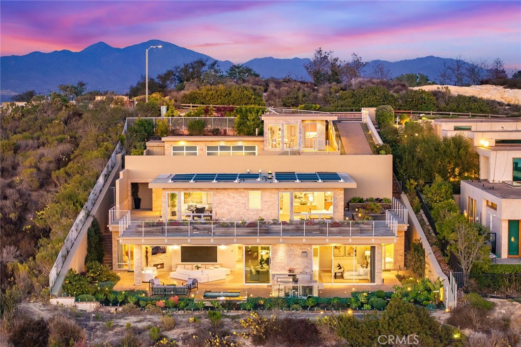 3355 Alta Laguna Boulevard