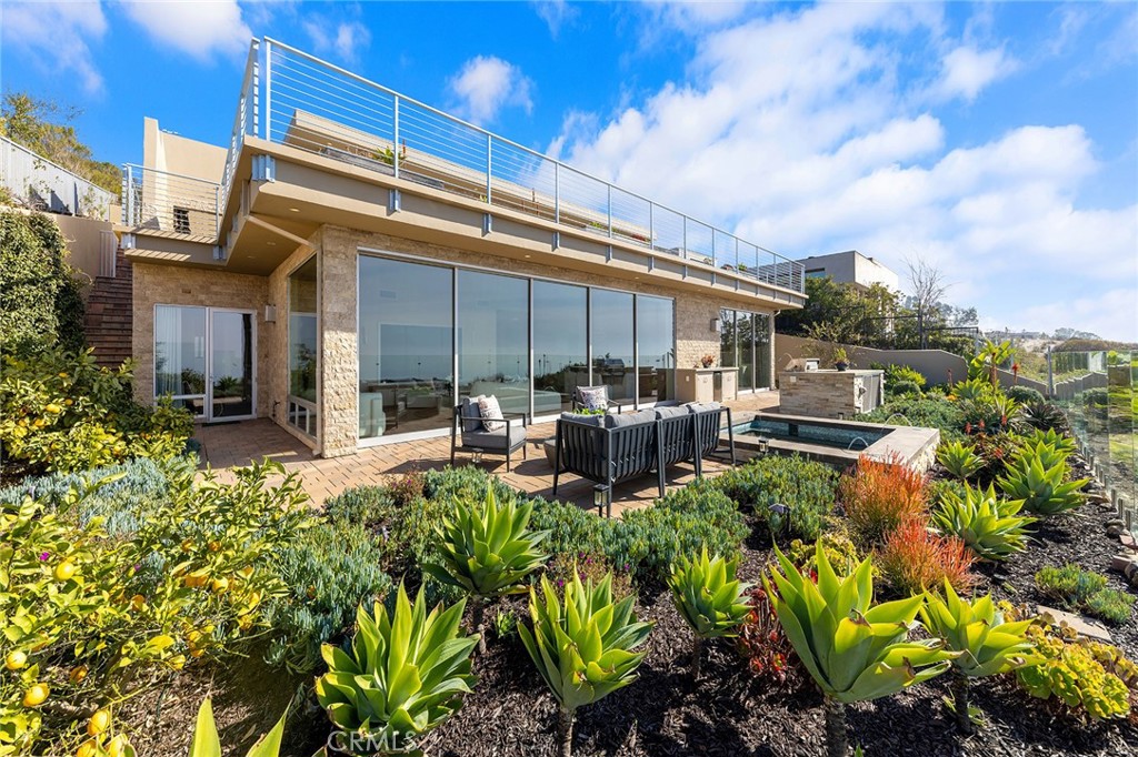 3355 Alta Laguna Boulevard