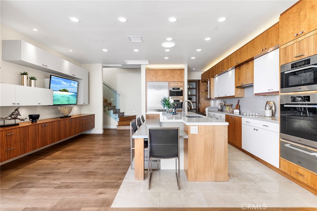 3355 Alta Laguna Boulevard