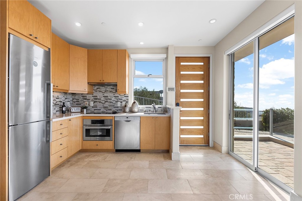 3355 Alta Laguna Boulevard