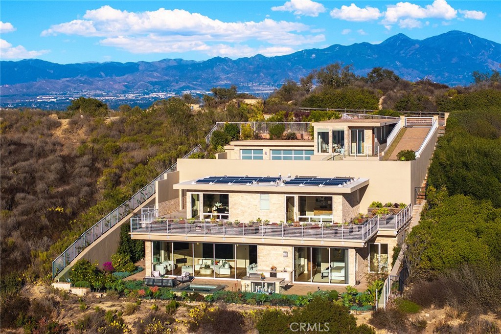 3355 Alta Laguna Boulevard
