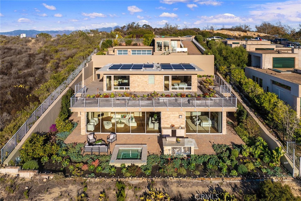 3355 Alta Laguna Boulevard