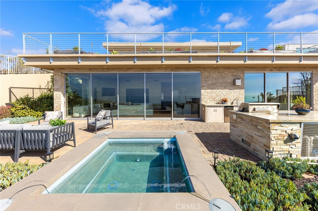 3355 Alta Laguna Boulevard