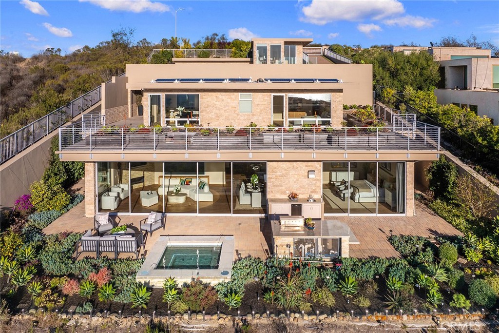 3355 Alta Laguna Boulevard