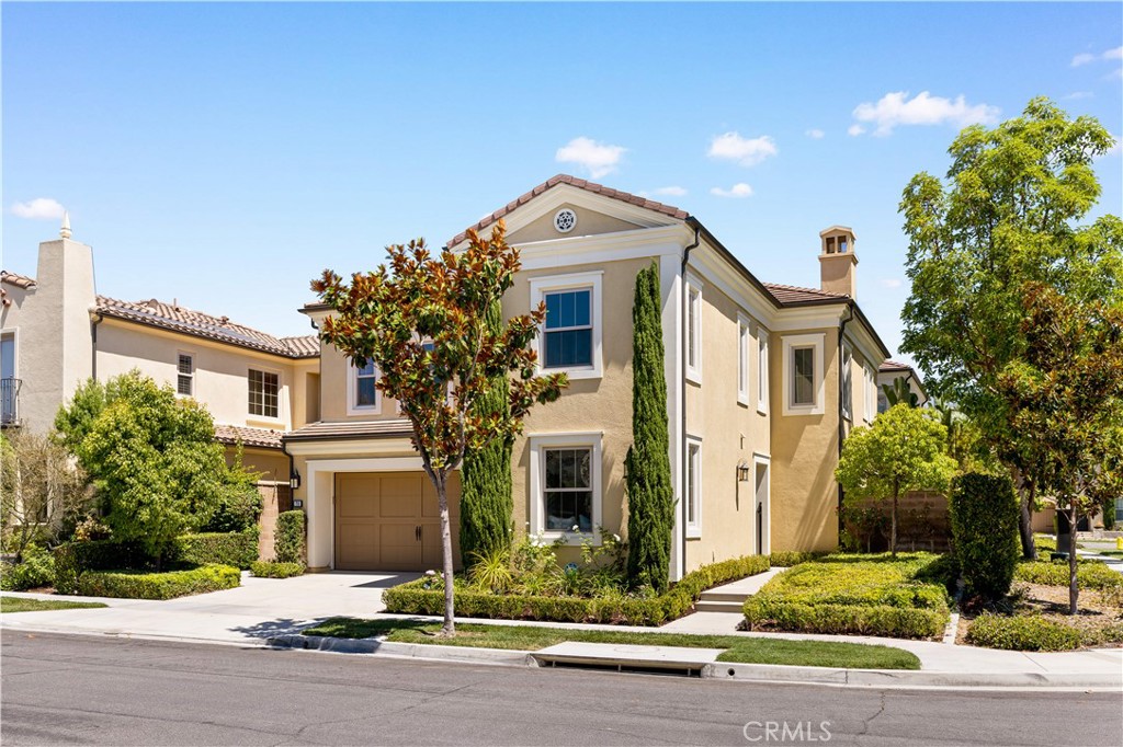 70 Weston