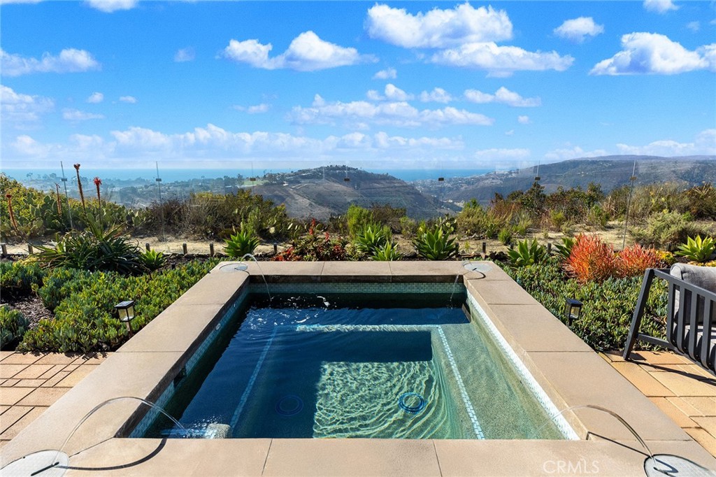 3355 Alta Laguna Boulevard