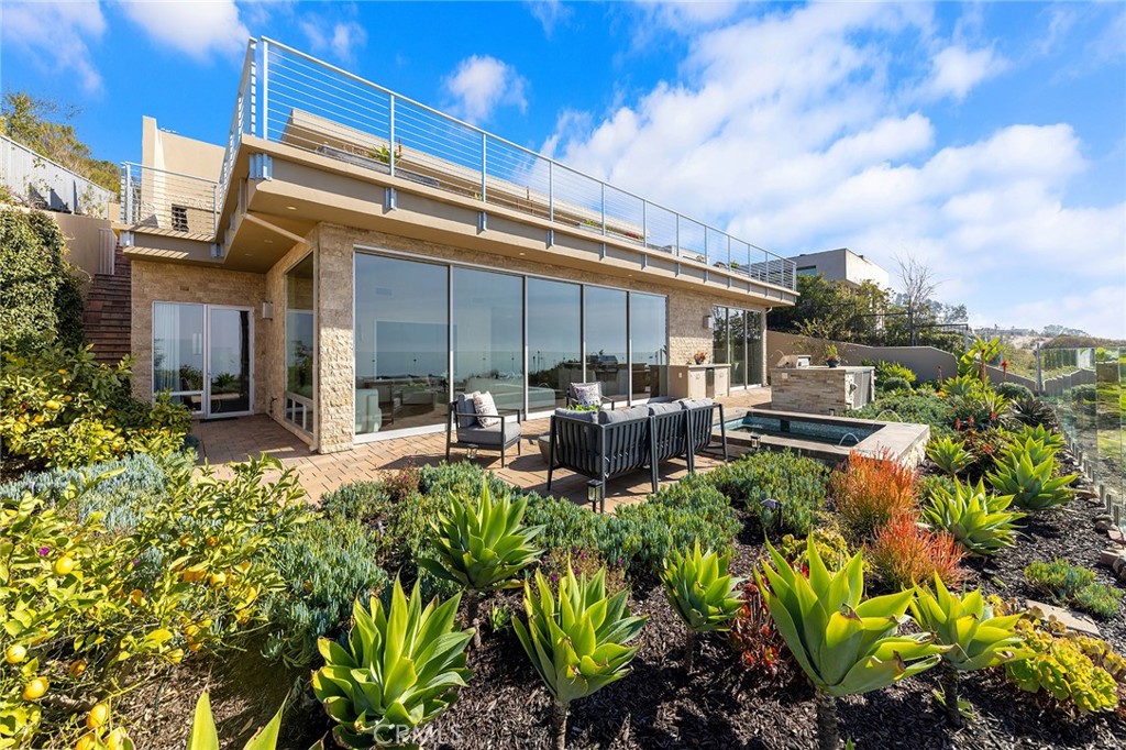 3355 Alta Laguna Boulevard