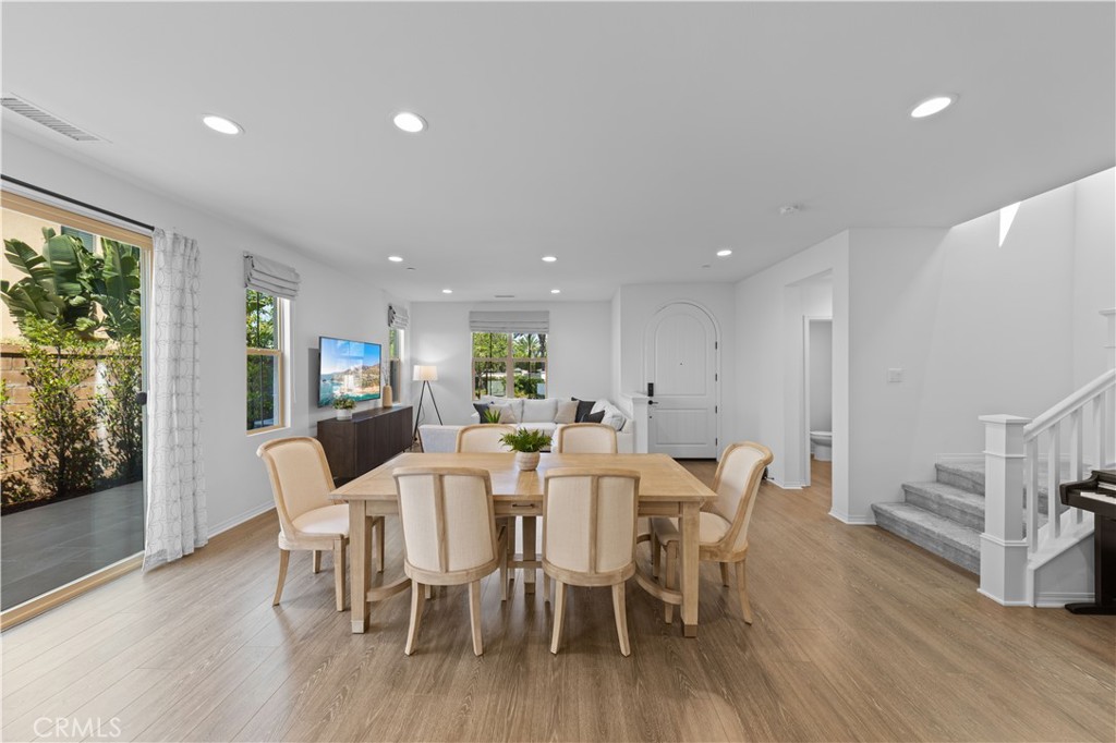 176 Parkwood