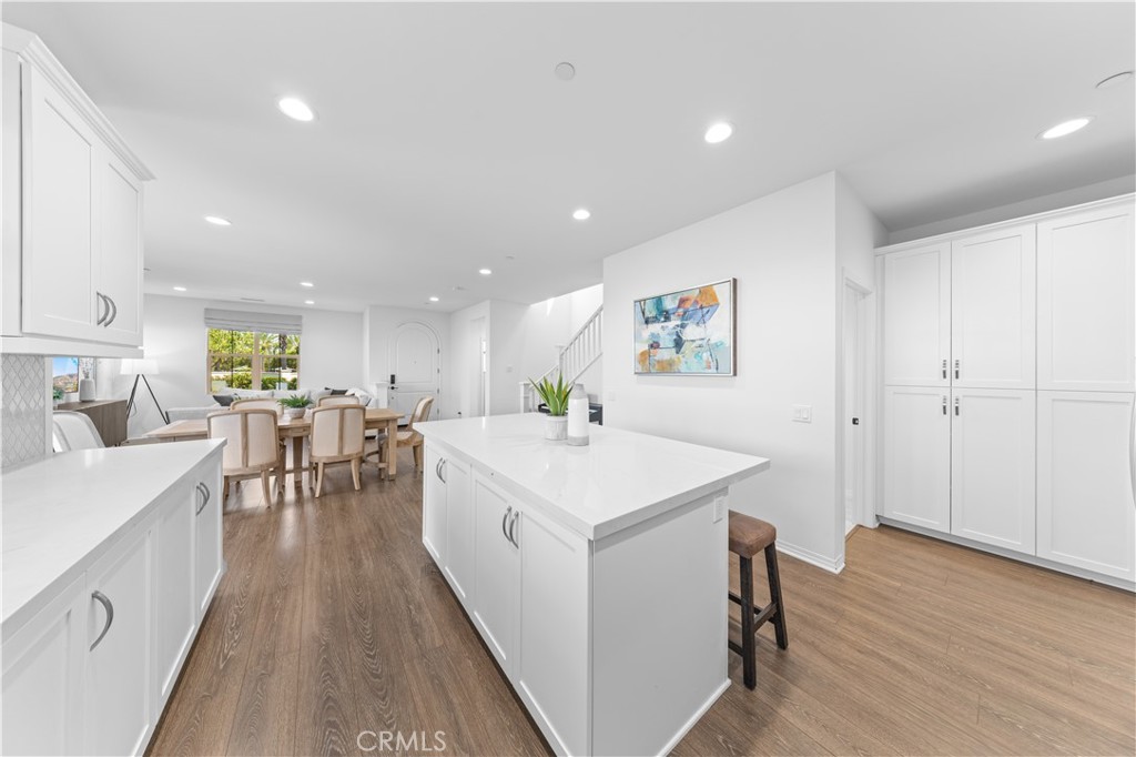 176 Parkwood