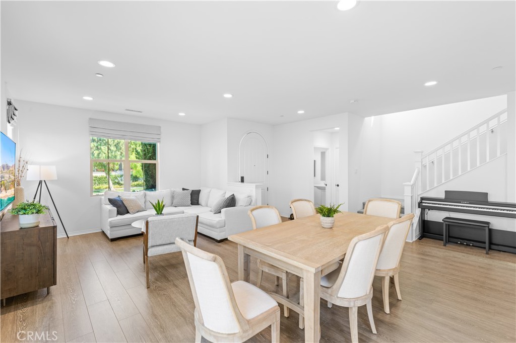 176 Parkwood