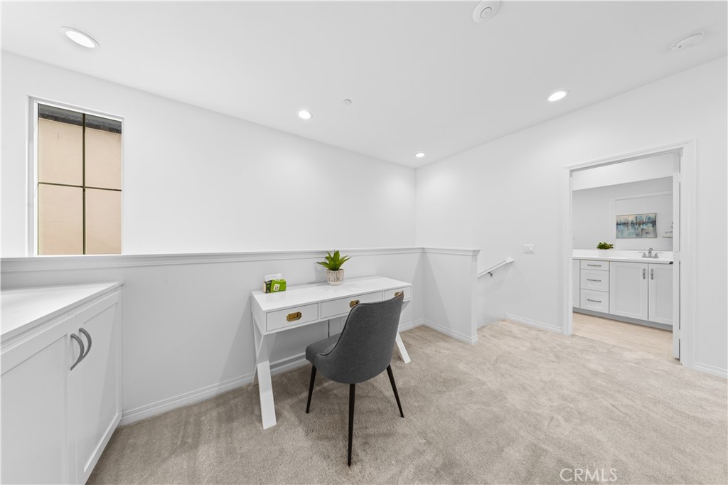 176 Parkwood