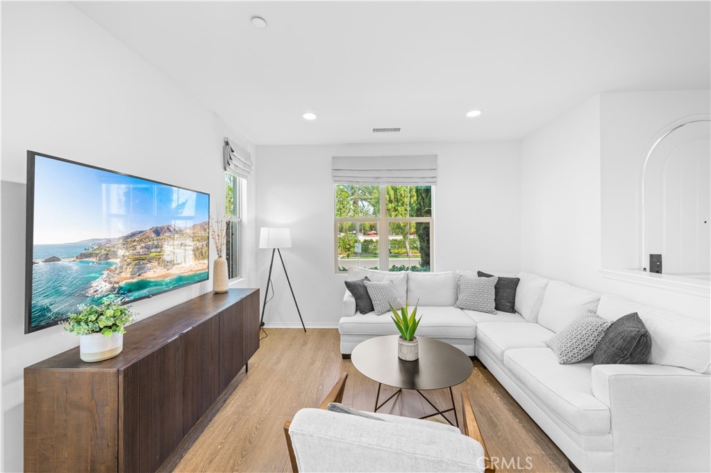 176 Parkwood