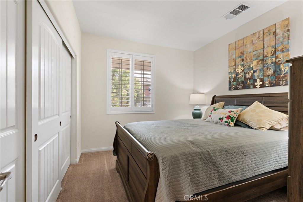 14212 Willamette Avenue