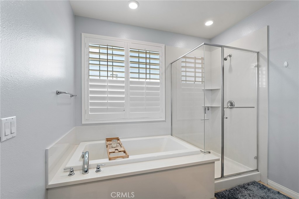 14212 Willamette Avenue