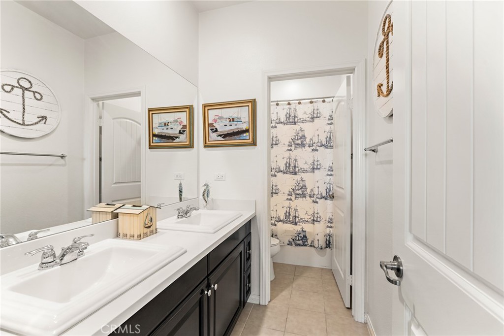 14212 Willamette Avenue