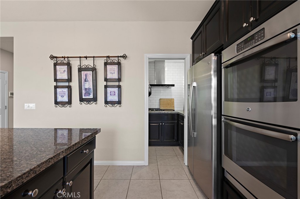 14212 Willamette Avenue