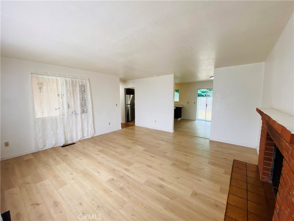 840 N Madeira Avenue