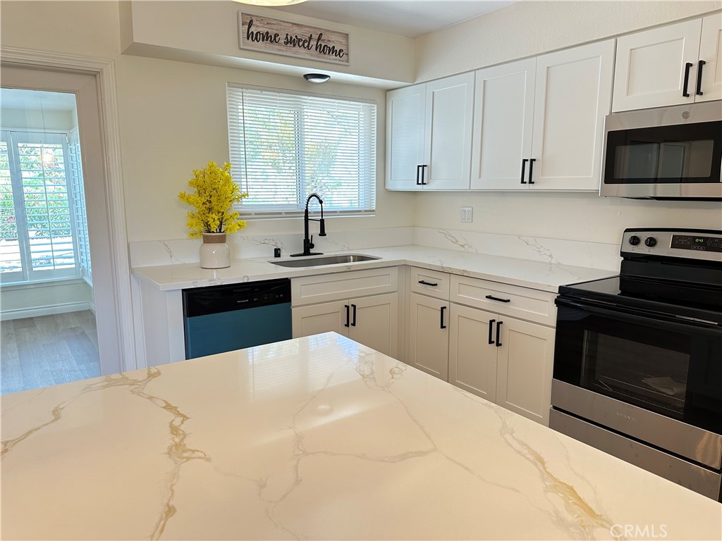29041 Desert Hills Road