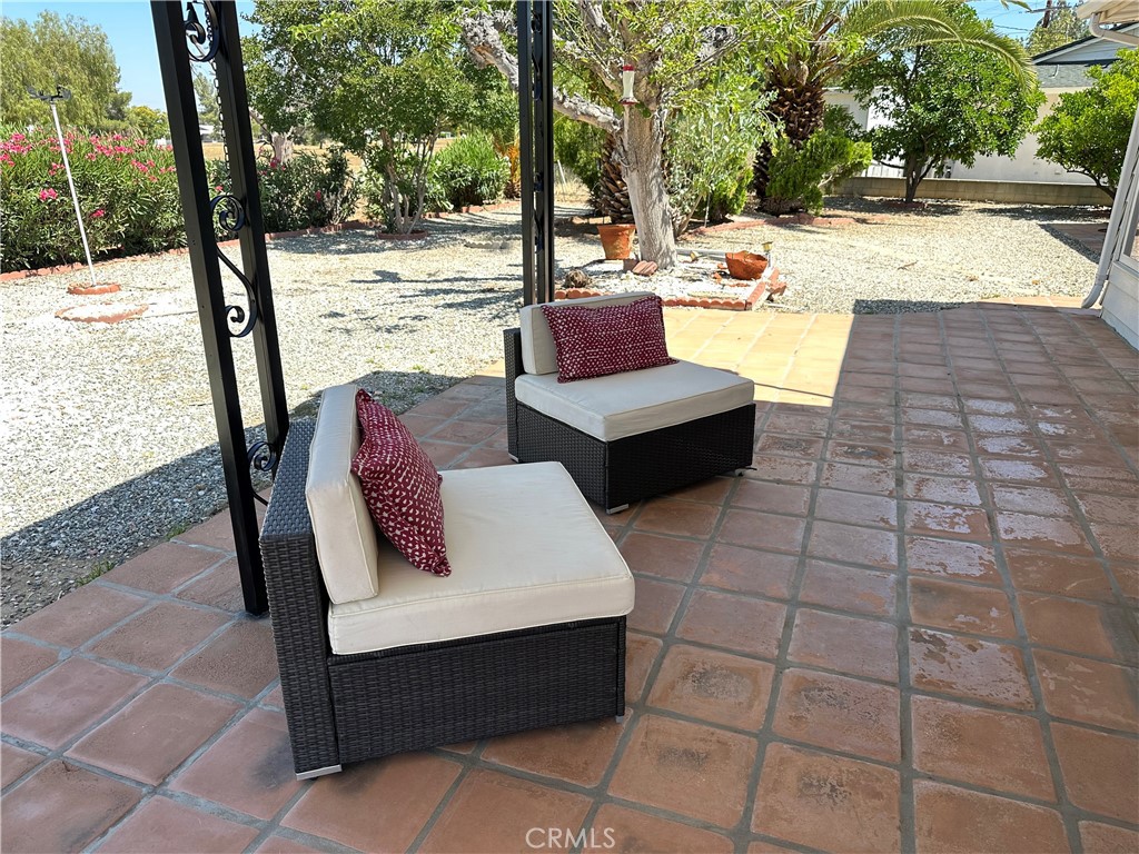 29041 Desert Hills Road