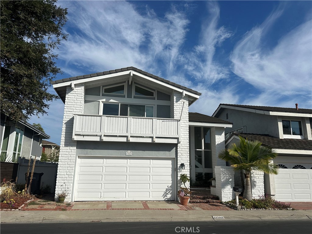 17562 Cottonwood