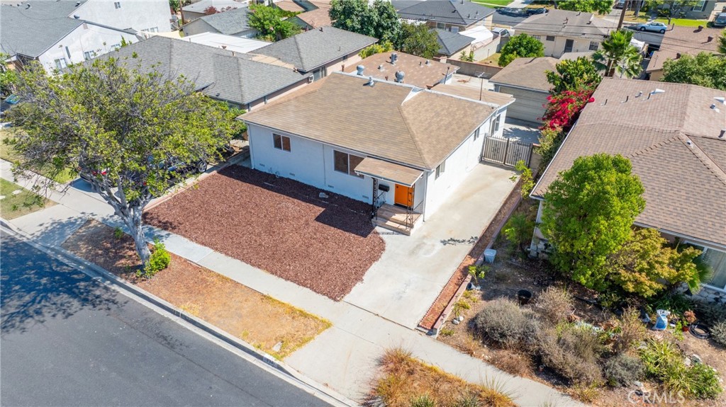 336 E Arlight Street