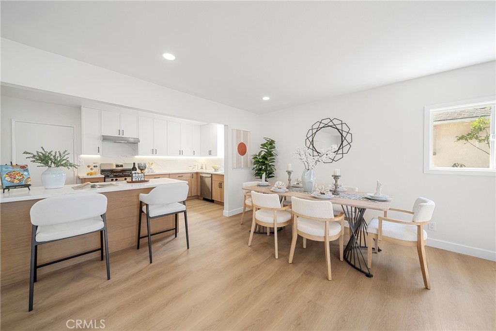 336 E Arlight Street