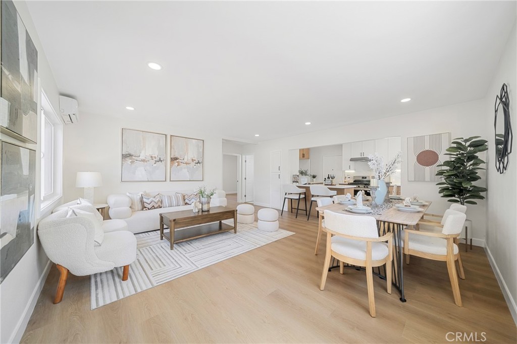 336 E Arlight Street